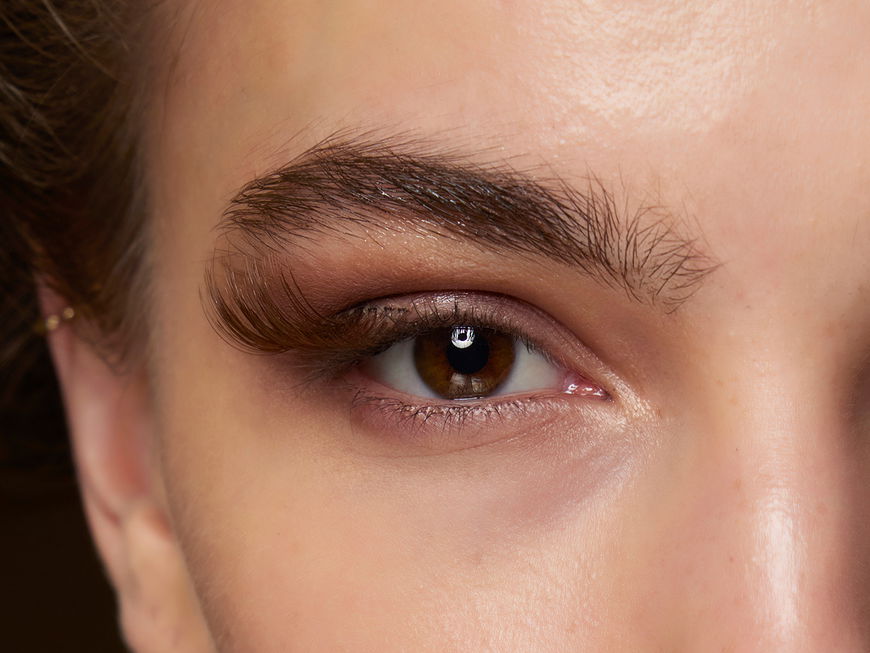 Künstliche Wimpern: Mit diesen Tipps sehen Fake Lashes natürlich aus