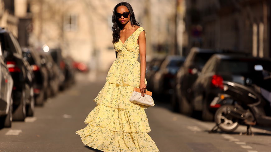 Kleider-Trends 2022: Diese 3 Modelle sind im Sommer in – und diese out