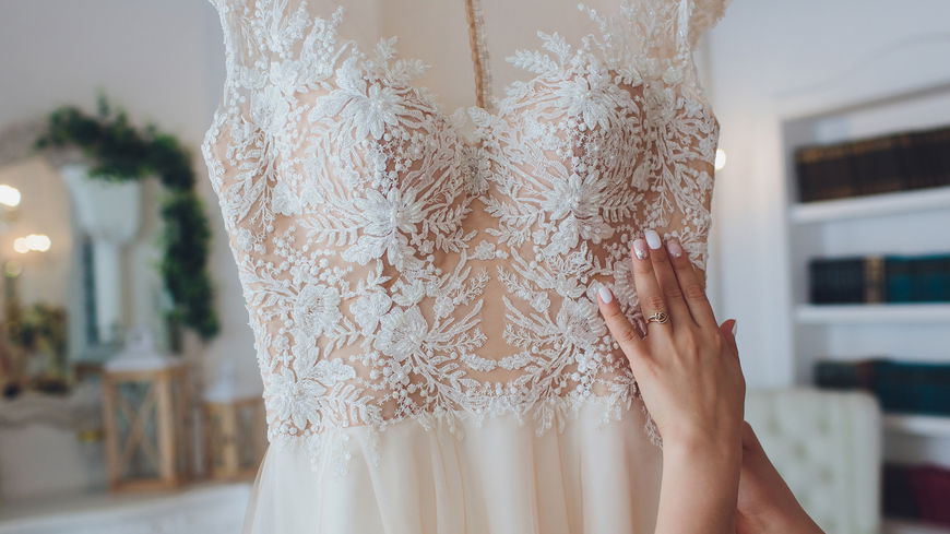 Mode-Trends 2022:4 wunderschöne Hochzeitskleider für Curvy-Frauen