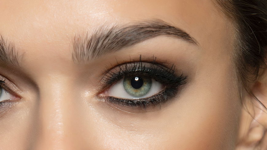 Wimperntusche 2022: Die 4 meist verkauften Mascaras auf Amazon