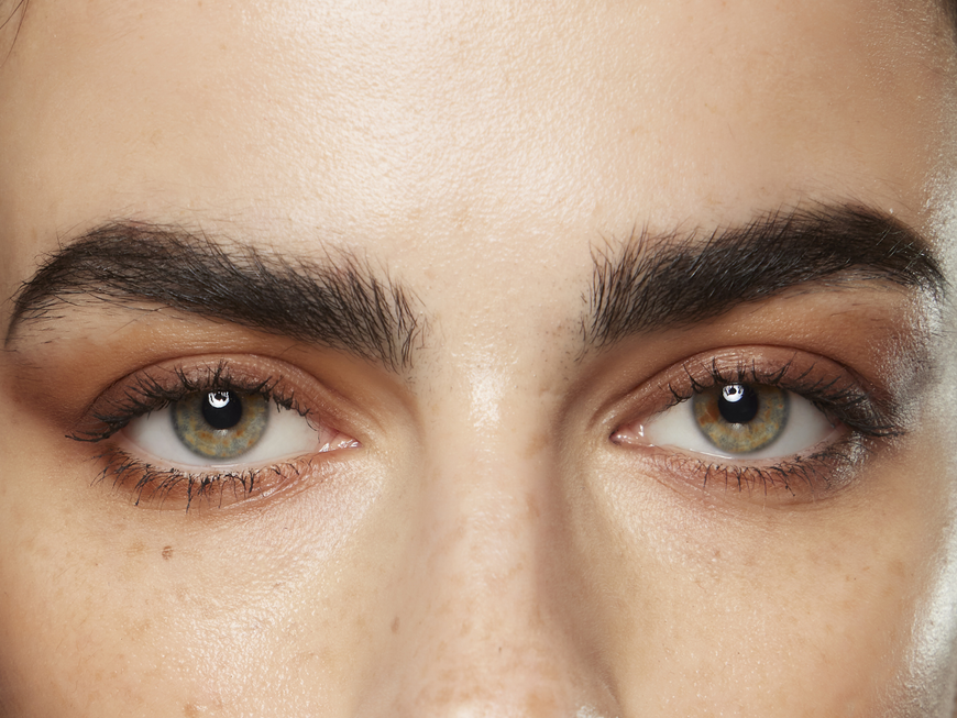 Henna Augenbrauen: Alle Infos rund um den Beauty-Trend