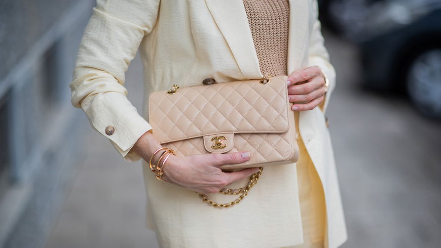 Chanel Tasche: Alles über die ikonische Flap Bag der Luxusbrand