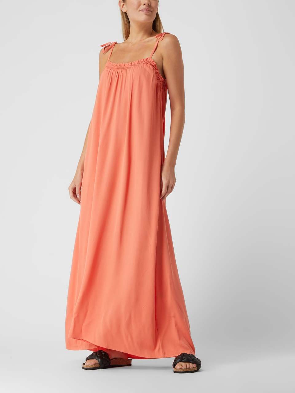 Another Label Maxikleid aus Viskose Modell 'Rhodes' - Koralle