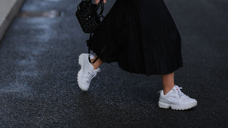 Schuh-Trends 2022: Diese 6 weißen Sneaker shoppen alle stylischen Frauen