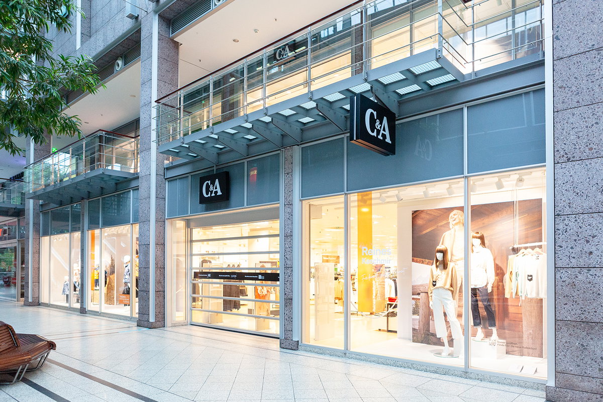 C&A Store von außen Filiale