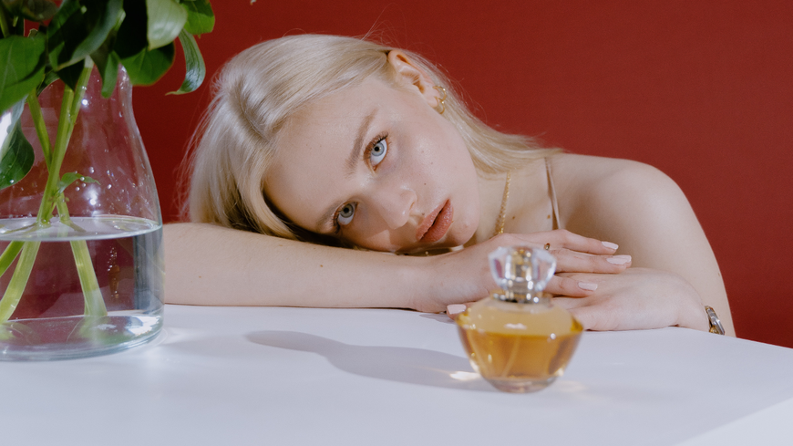 Parfum-Trends im Winter: 3 Düfte mit Sandelholz, nach denen dich jeder fragt