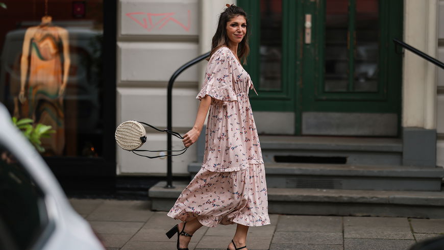  Mode-Trends 2022: Dieses Kleid von Esprit ist der Liebling aller Hochzeitsgäste