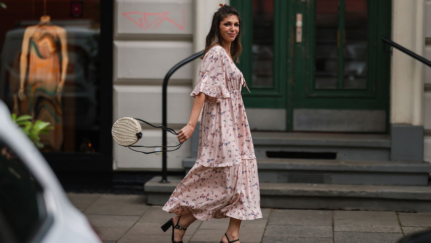 Mode-Trends 2022: Das wunderschöne Kleid von C&A tragen wir im Sommer rauf und runter
