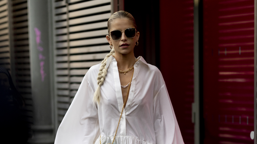 Mode-Trends 2022: Dieses angesagte Kleid sichert uns einen stylischen Auftritt im Urlaub