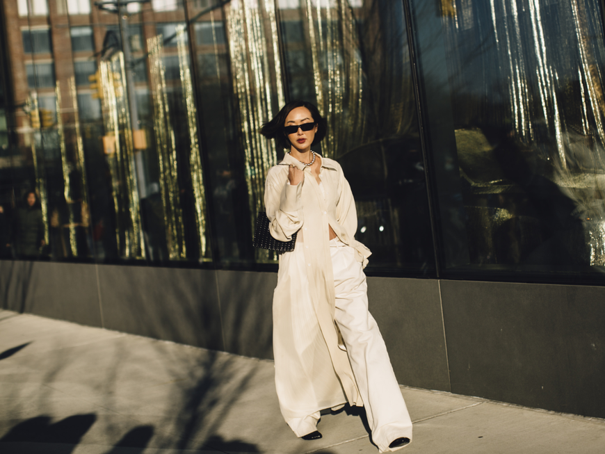Outfits 2022: Diese 3 stylischen Hosen sind im Sommer in - und diese out