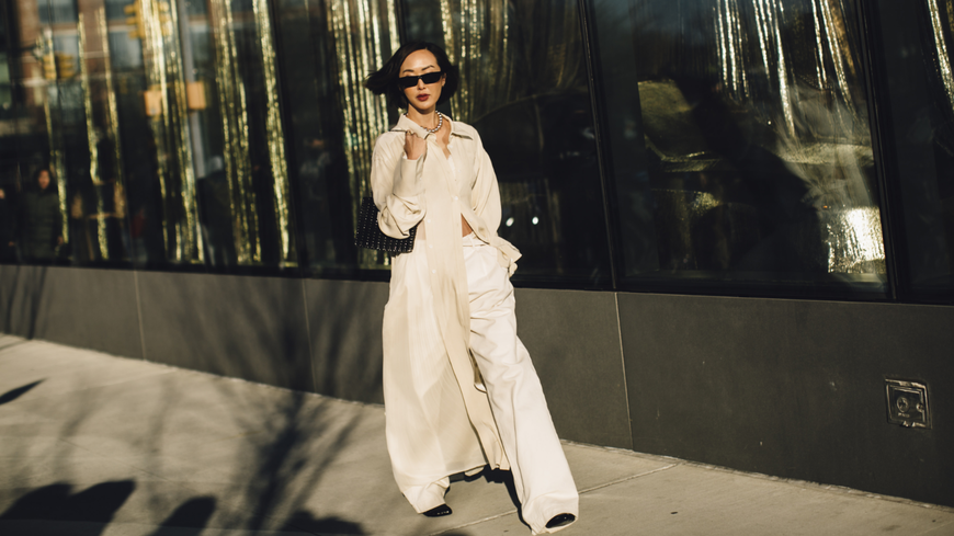 Outfits 2022: Diese 3 stylischen Hosen sind im Sommer in - und diese out