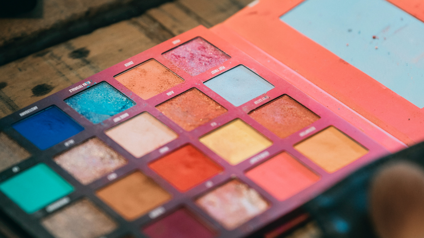 Story-Time: "Ich liebe Glitzer-Make-up ... obwohl ich farbenblind bin"