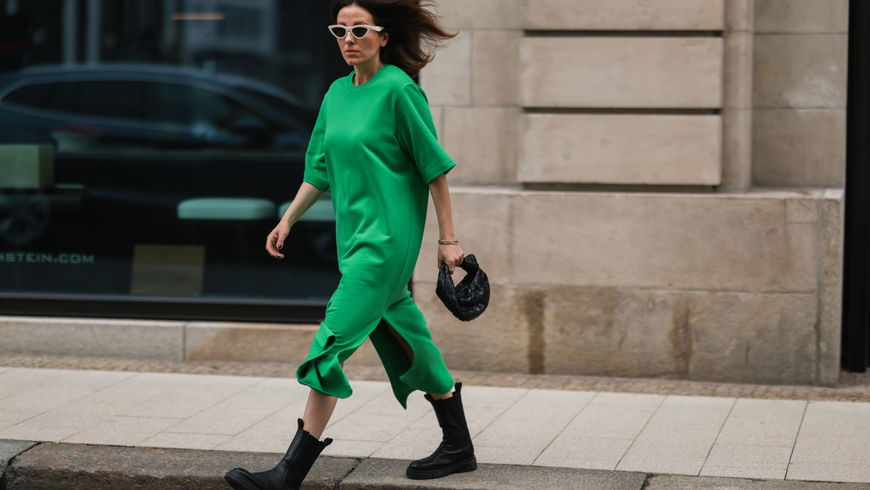 Kleider-Trends 2022: Dieses Dress von Monki ist ein Must-have im Urlaub