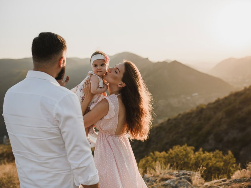 Partnerlook beim Fotoshooting – Ideen für Eltern und Baby