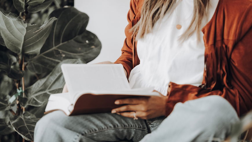 Buch-Trends 2022: 4 romantische Liebesromane, die gerade alle lieben
