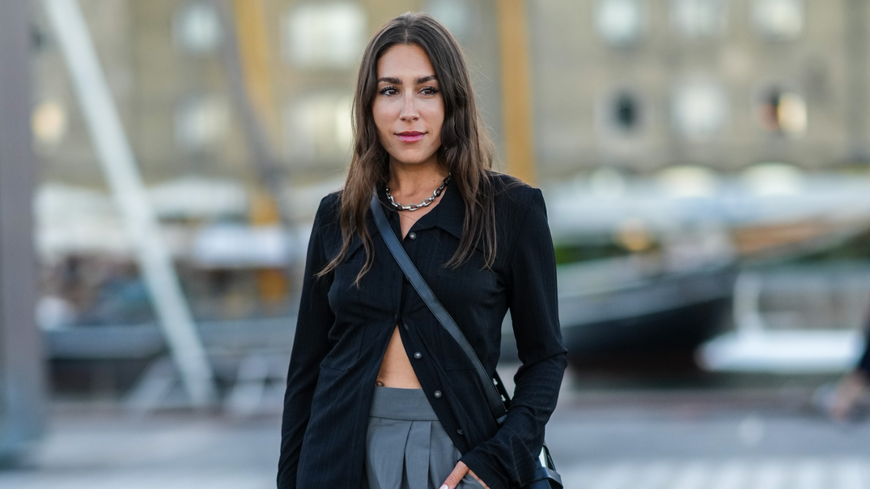 Herbst-Trends 2022: Die Strickjacke von s.Oliver komplettiert wirklich jedes Outfit