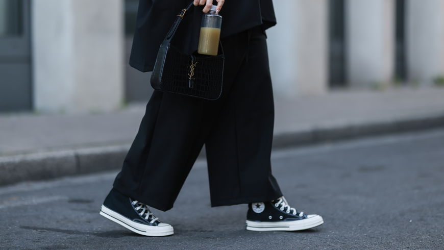 Mode-Trends 2022: 3 bequeme Schuhe, die alle Französinnen lieben