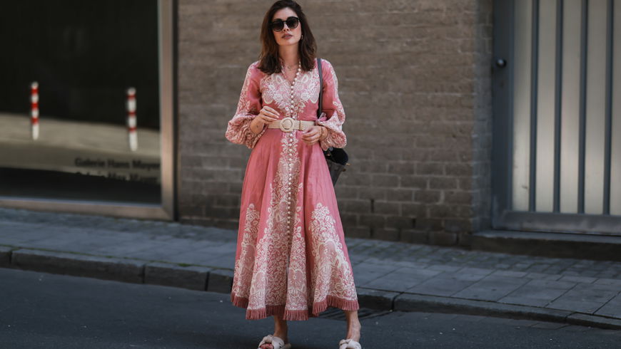 Mode Neuheiten 2022: Monki hat dieses schöne Kleid im Repertoire – Komplimente inklusive