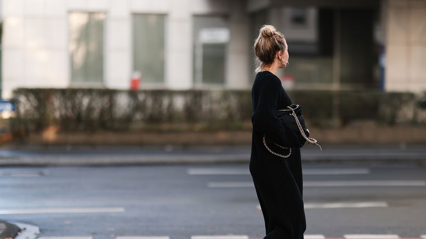 Winter-Outfits 2022: Dieses Kleid von ZARA passt zu allen Anlässen