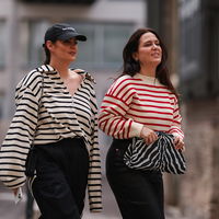 Herbst-Outfits 2022: Gestreifte Pullover werden alle tragen – die 5 schönsten Modelle