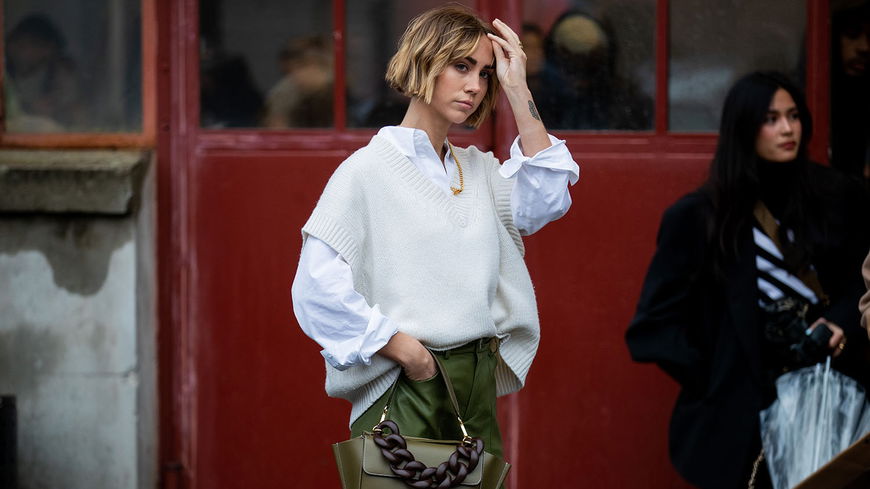 Strick-Trends 2022: Dieser Pullunder von H&M für unter 20 Euro ist ein Allrounder