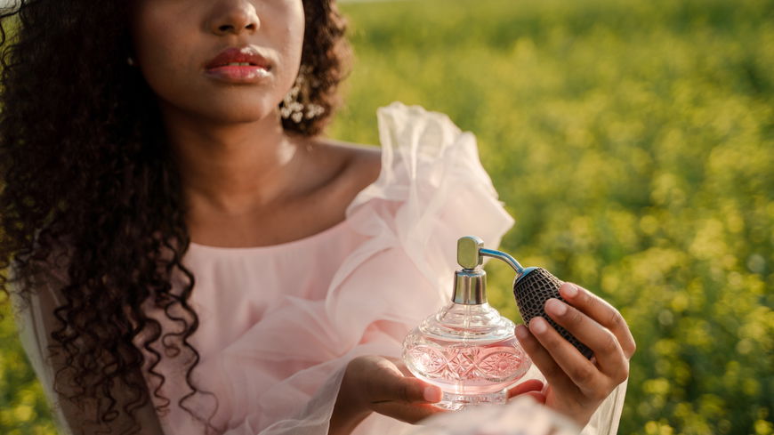 Parfum-Trends 2022: Auf diese 3 tollen Düfte werdet ihr garantiert angesprochen