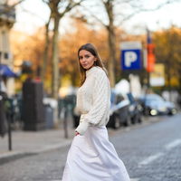 Herbst-Trends 2022: Dieser Rock passt am besten zu eurem Strickpullover