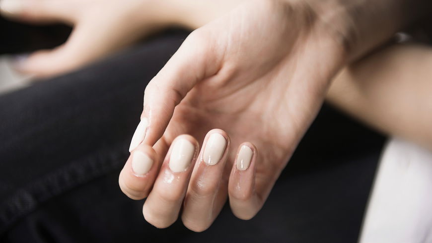 Kein anderes Beauty-Produkt sorgt für so schöne Nägel wie Apfelessig