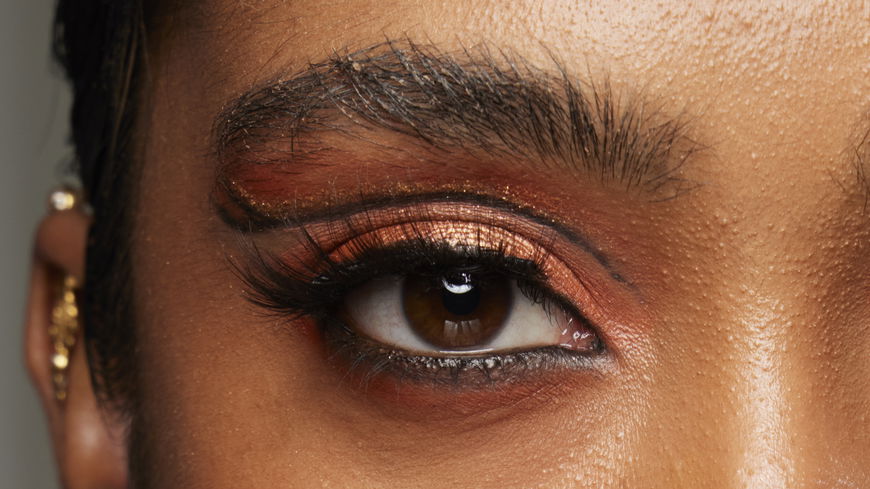 Beauty-Trends 2022: Im Herbst setzen wir jetzt auf DIESE Lidschatten-Farbe