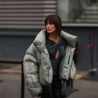 Die angesagten Winterjacken von H&M tragen wir an kalten Tagen