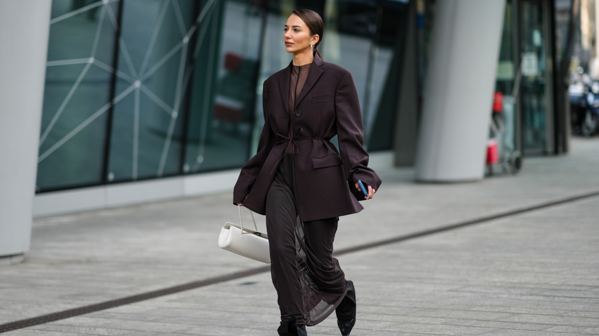 Winter-Trends 2022: Dieser braune Blazer von H&M ist ein Allrounder