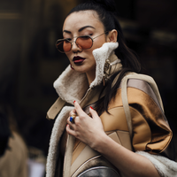 Diese 3 kuscheligen Shearling-Jacken bringen euch warm durch den Winter