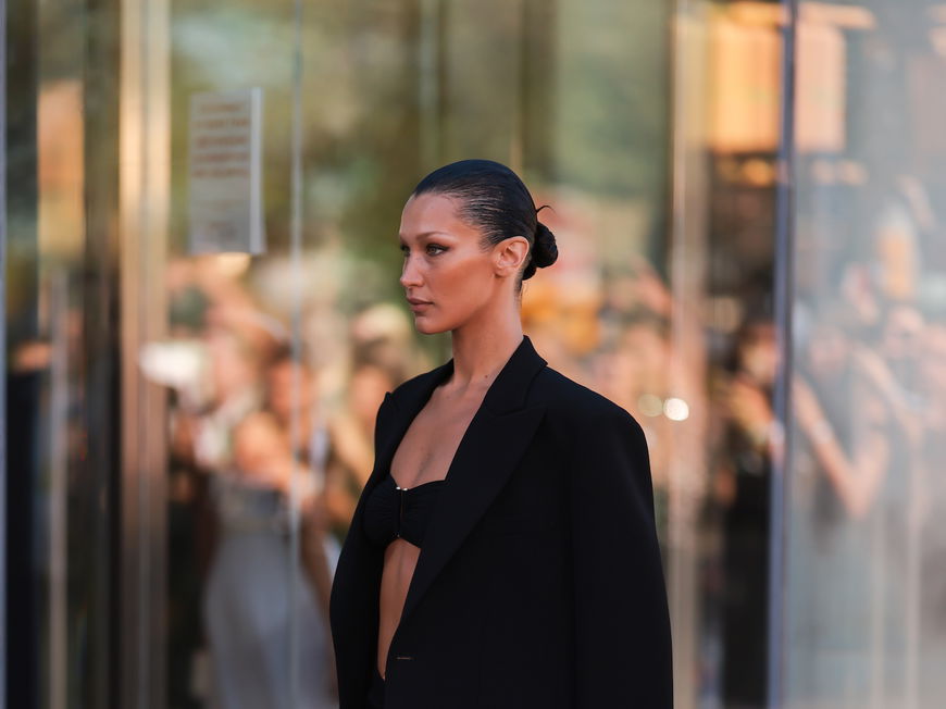 Bella Hadid Streetstyle: Alles über ihren Stil und die schönsten Looks des Supermodels