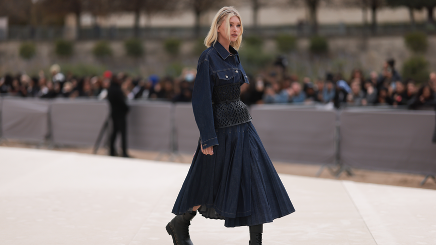 Schuh-Trends 2023: Midi-Kleider tragen wir nur noch in Kombination mit diesen Schuhen