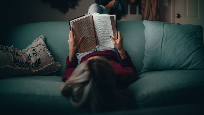Romantik garantiert: 3 Liebesromane, die du mehr als nur einmal lesen wirst