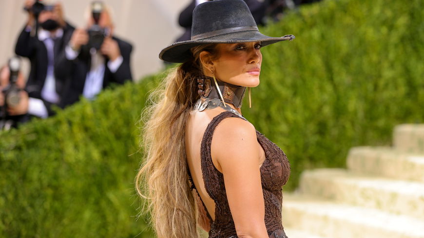 Ein paar Fashion-Tipps schauen wir uns sofort von J.Lo ab