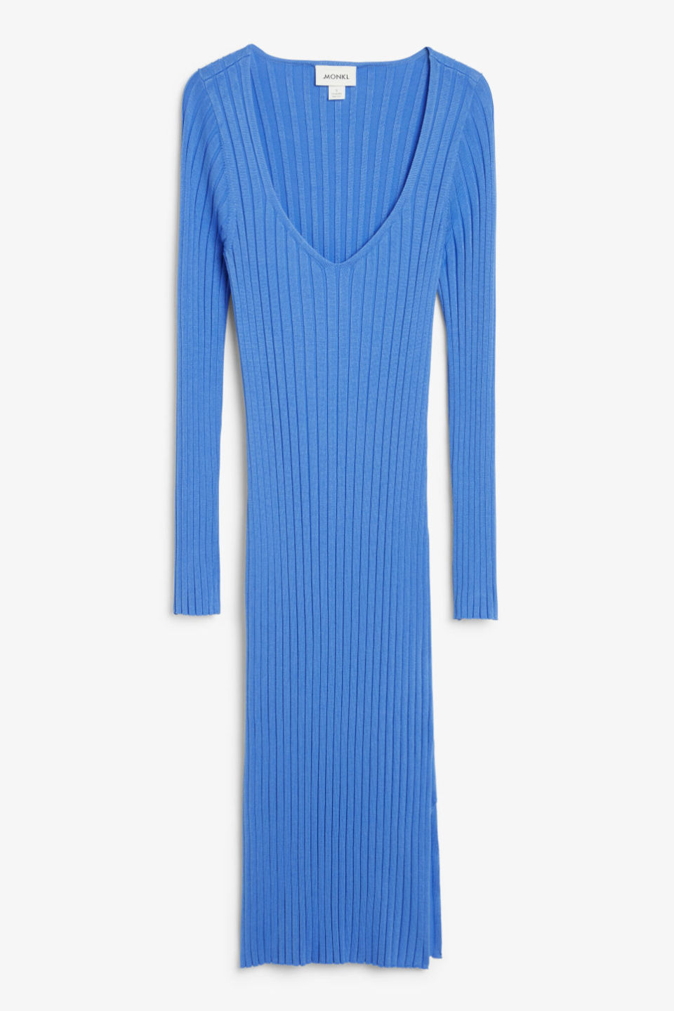 Monki Langärmeliges blaues Midi-Strickkleid Freisteller
