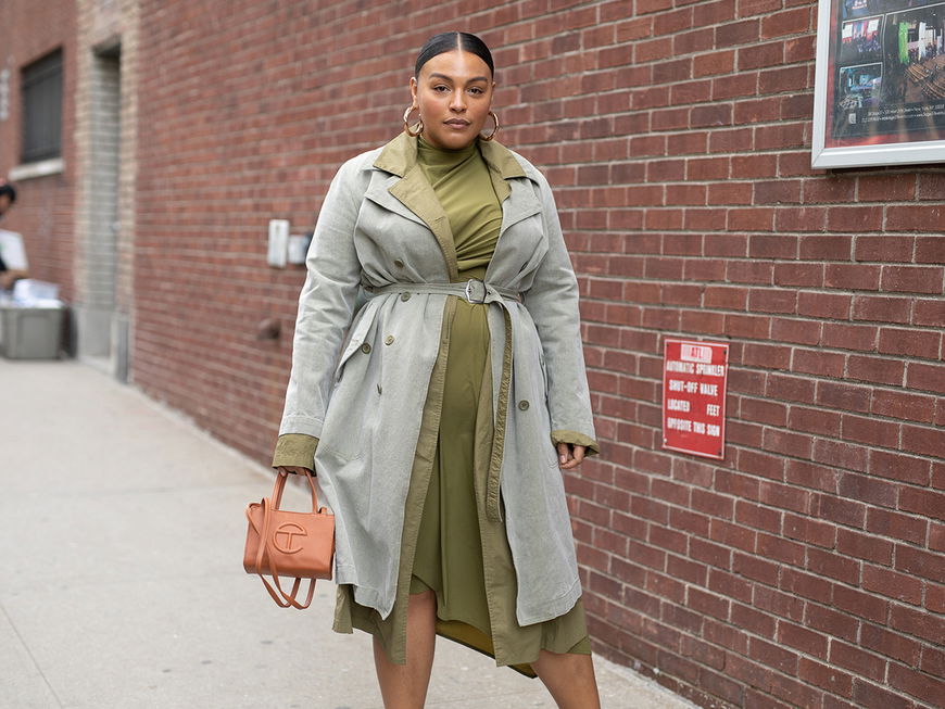 Winter-Kleider 2022: 3 Kleider, die Curvy-Frauen für die Saison shoppen