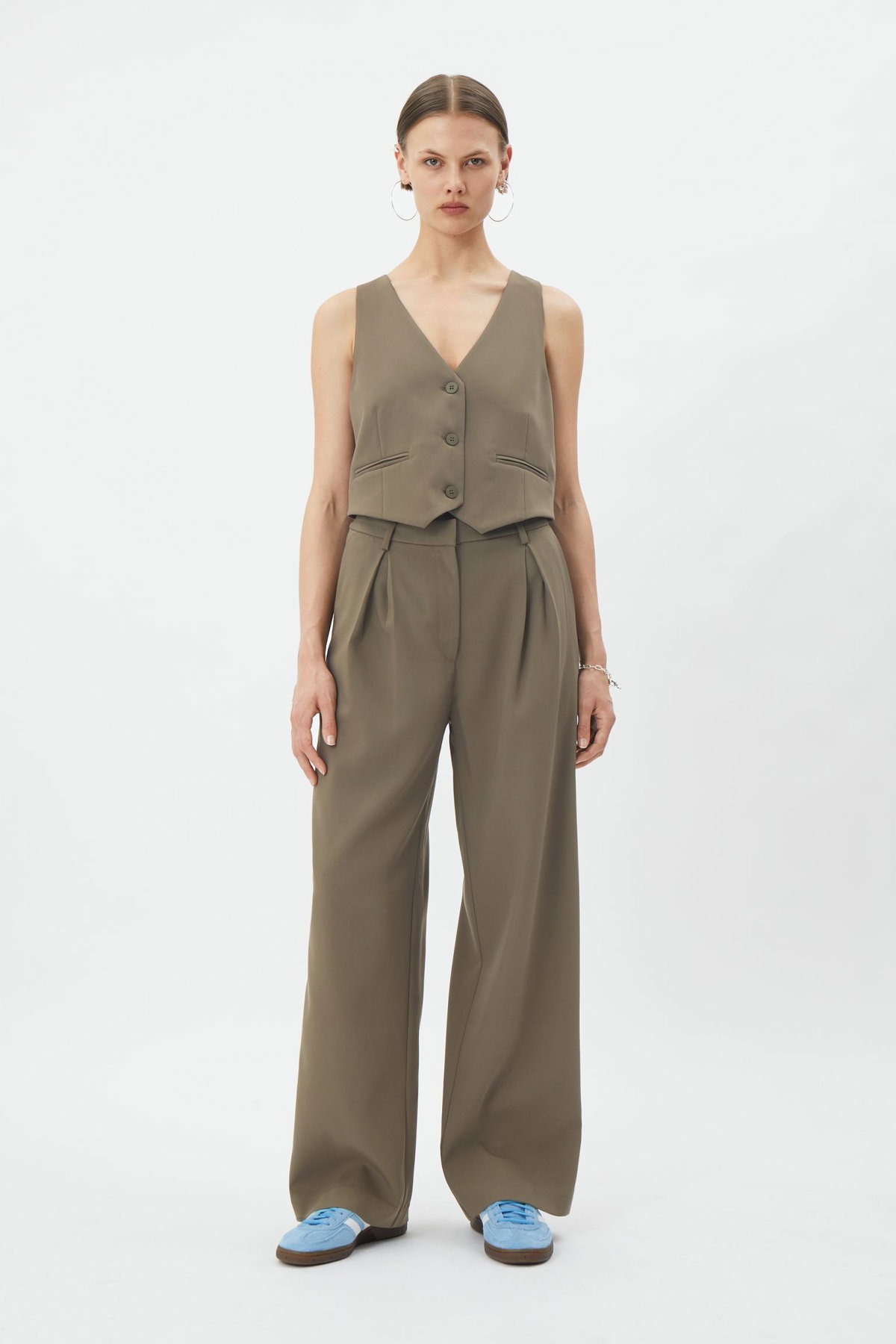 Elegante Hose Lilah Weekday Dunkelbeige
