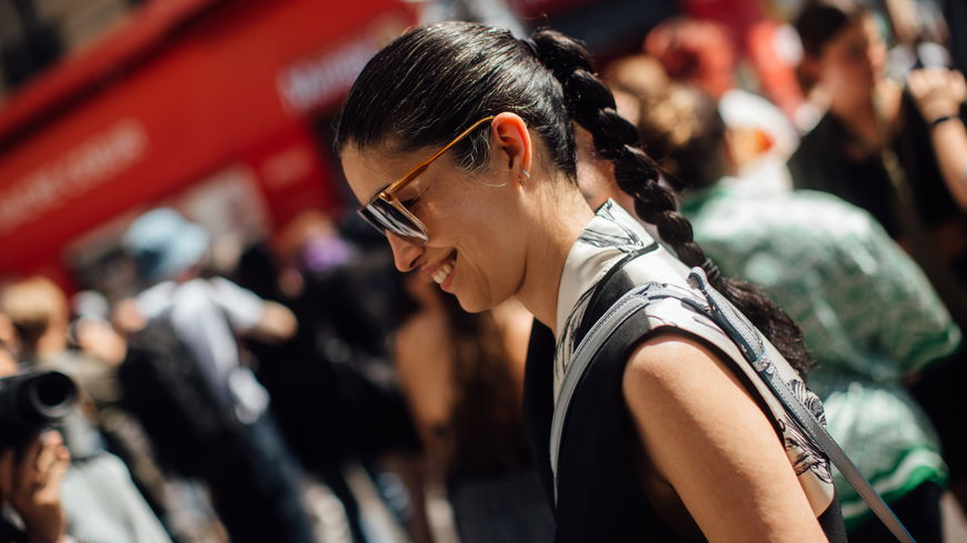 Scandi Ponytail – die Trendfrisur gelingt euch in unter 5 Minuten 