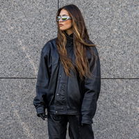 Diese Jacke von ZARA könnte glatt als Designerstück durchgehen