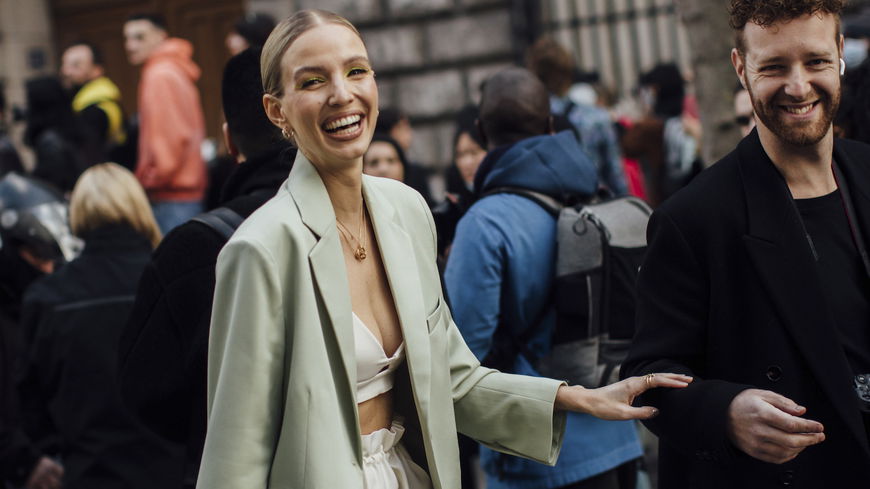 3 modische Blazer aus Leinen, die im Sommer nicht zu warm sind