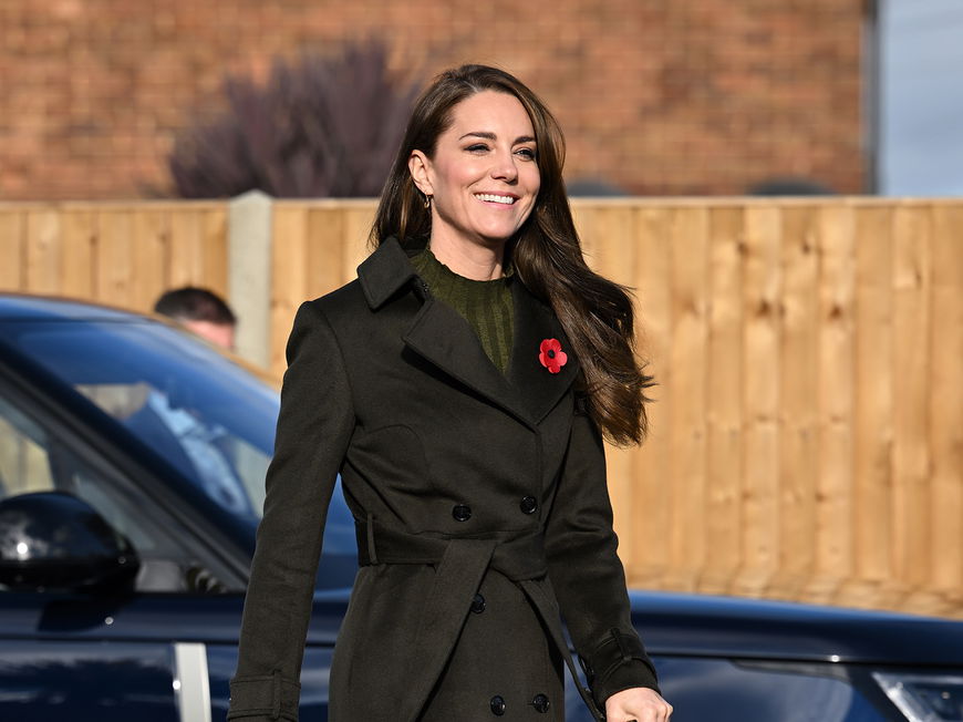 Winter-Outfits 2022: Diesen wunderschönen Mantel liebt Prinzessin Kate