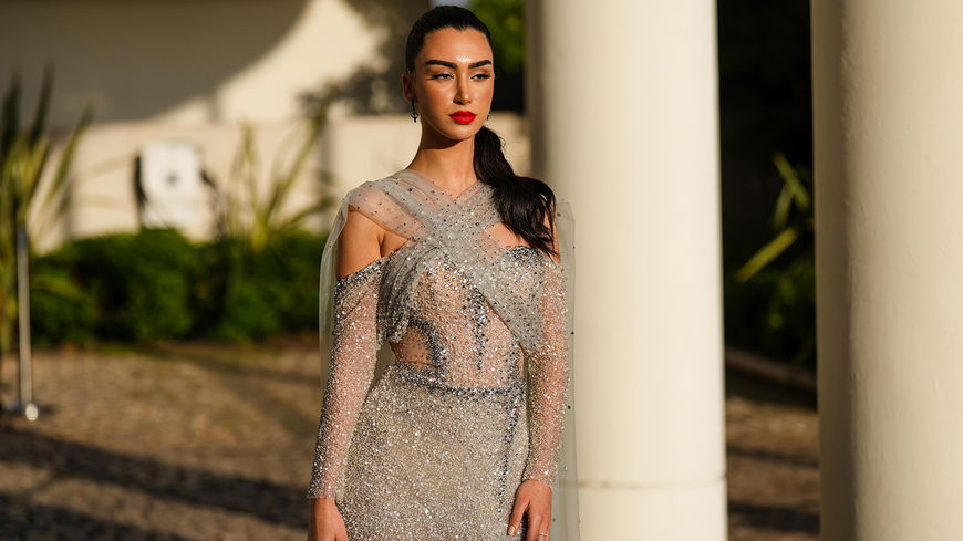 Die Kleider aus der Party-Kollektion von ZARA bringen alles mit, was Trend ist