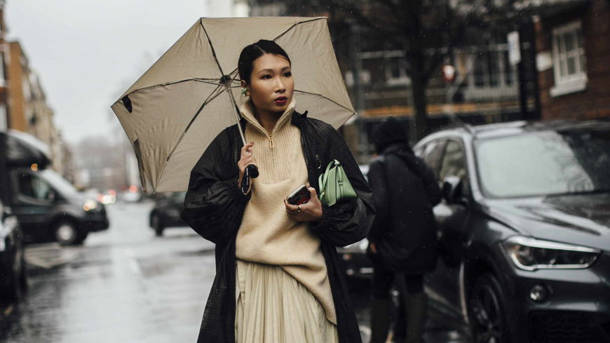 Aufgepasst, Fashionistas: Pullover mit Zipper, die wir für die kalte Jahreszeit brauchen