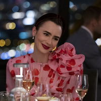 Das sind die schönsten Looks aus "Emily in Paris"