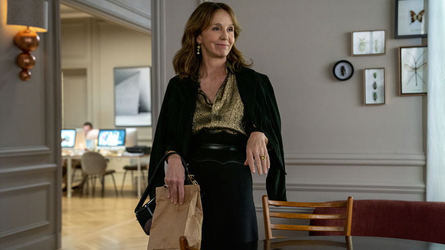 Diese emotionale Message steckt hinter den Power-Looks von Sylvie aus Emily in Paris