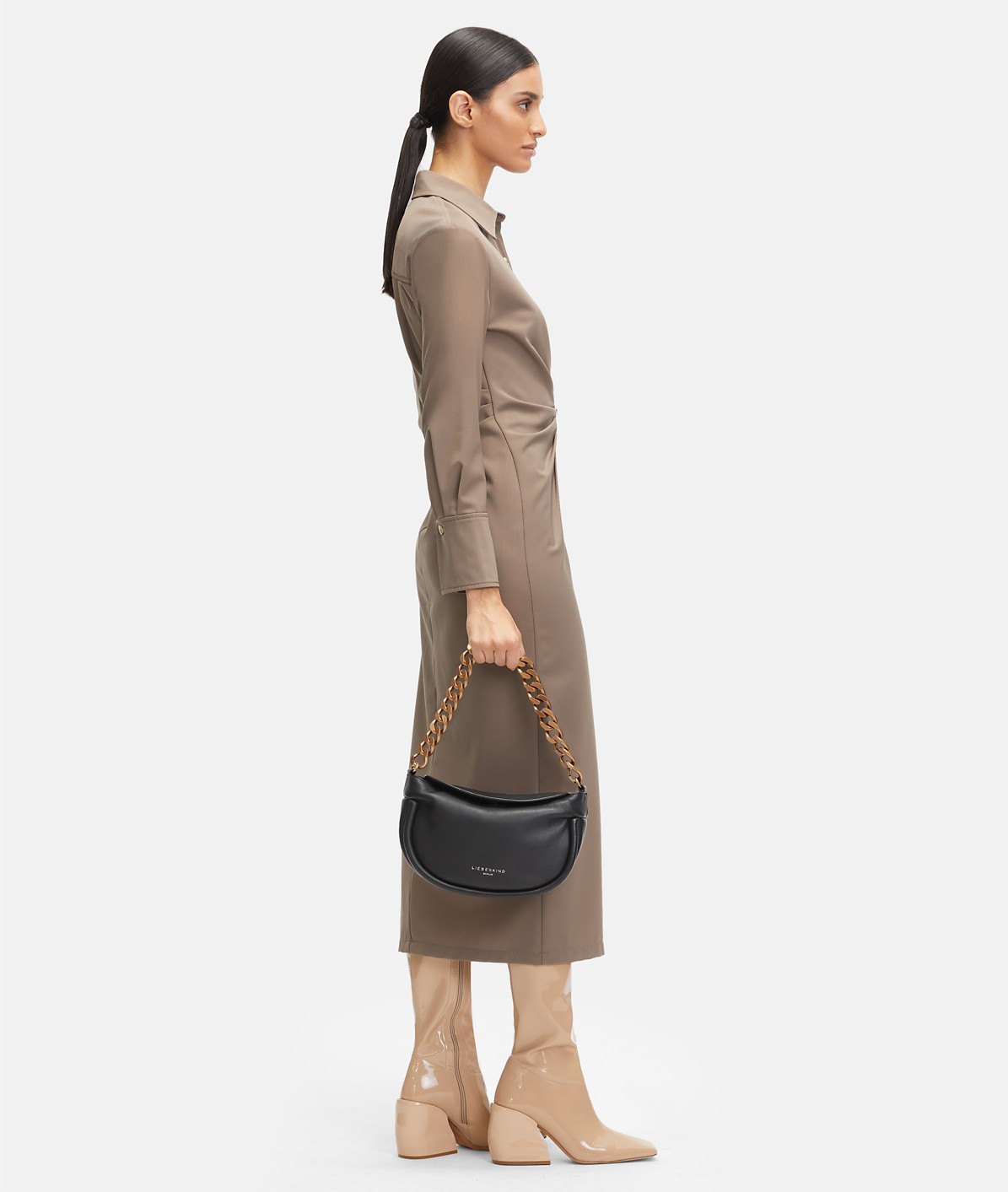 Fab 3 Hobo S Liebeskind Berlin Ledertasche mit goldfarbenen Kettenriemen 2