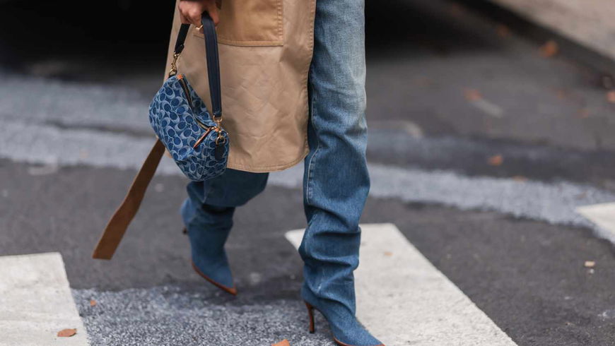 Im Y2K-Style: Eine bestimmte Bag von Coach hat ein Style-Upgrade bekommen