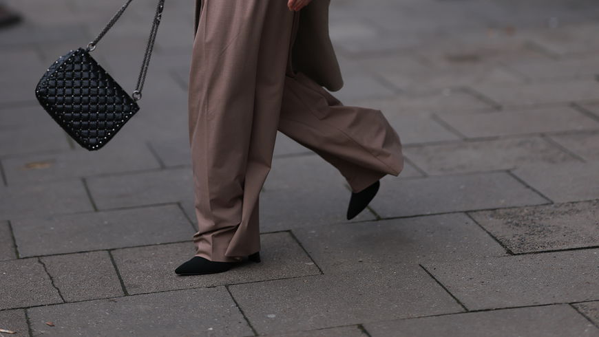 Stiefel-Trends 2022: Diese 5 Modelle lassen sich am besten zu Anzughosen kombinieren
